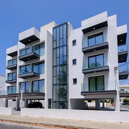 Majan Residences Apartment *