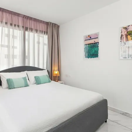 Majan Residences Апартаменты