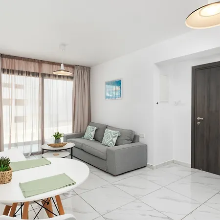 Апартаменты Majan Residences *