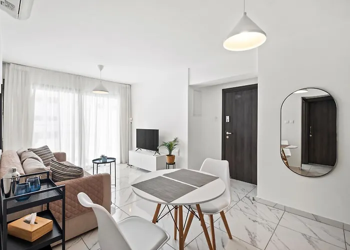 Majan Residences Апартаменти