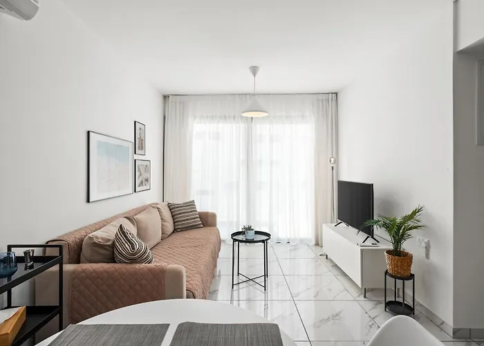 Majan Residences Апартаменти *